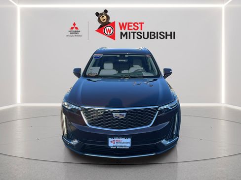 Used 2020 Cadillac XT6 Premium Luxury image 2