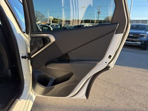 Used 2025 BMW X3 xDrive30i w/ M Sport Package image 18