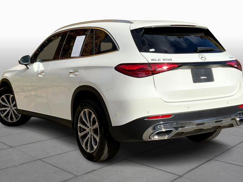 Certified 2024 Mercedes-Benz GLC 300 4MATIC w/ Driver Assistance Package image 12