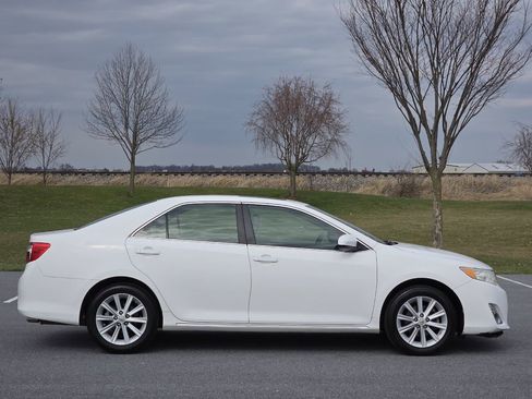 Used 2012 Toyota Camry XLE image 8