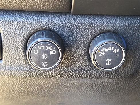 Used 2018 GMC Canyon SLT w/ Trailering Package image 28