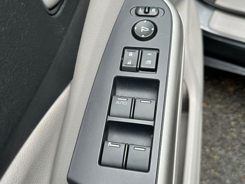 Used 2014 Honda CR-V EX-L image 21