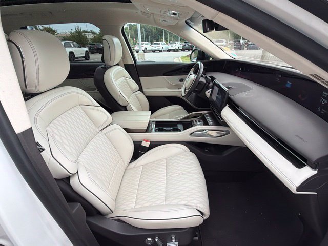 Used 2024 Lincoln Nautilus Black Label w/ Jet Appearance Package (87T) AWD/4WD image 26