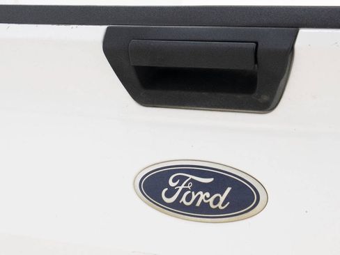 Used 2016 Ford F150 XL w/ Equipment Group 101A Mid RWD image 15