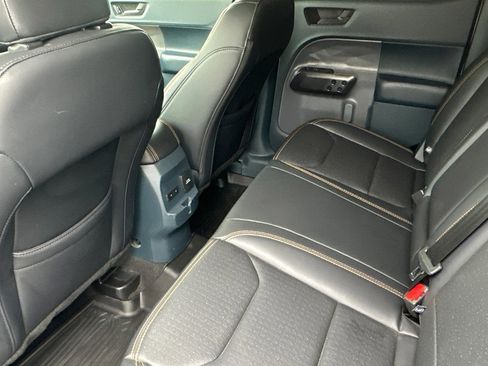 Used 2025 Ford Maverick Tremor image 13