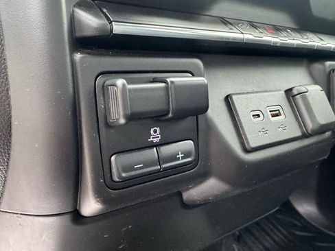 Used 2021 GMC Sierra 1500 4x4 Double Cab w/ Sierra Value Package image 21