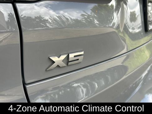 Used 2024 BMW X5 M60i AWD/4WD image 19