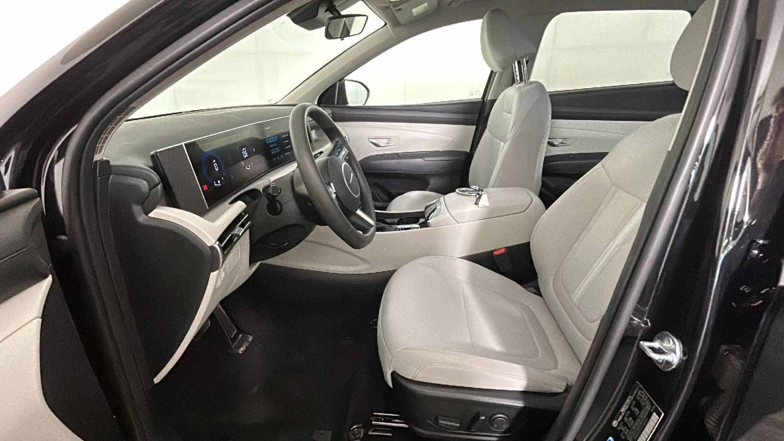 Certified 2026 Hyundai Tucson SEL Plus FWD image 14