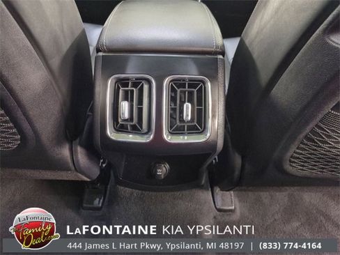 Certified 2025 Kia Sorento S w/ Panoramic Sunroof Package image 32