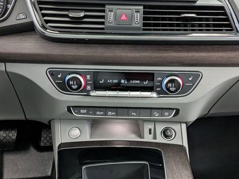 Used 2023 Audi Q5 2.0T Premium image 30