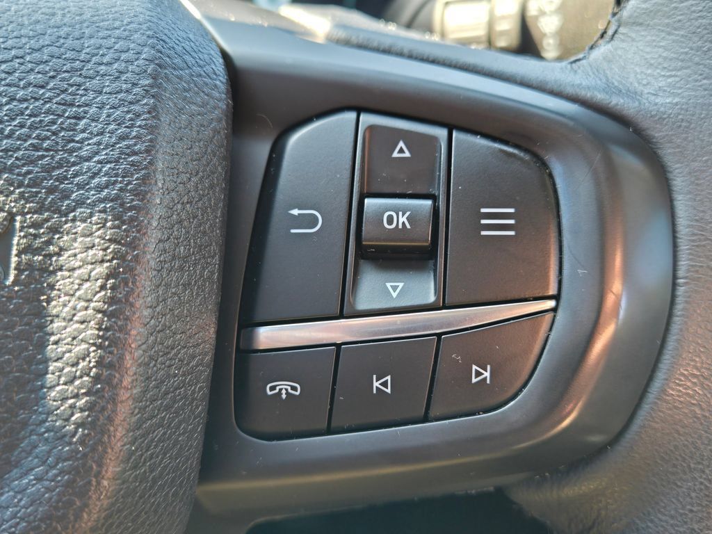 Used 2024 Ford Ranger Lariat w/ FX4 Off-Road Package AWD/4WD image 17