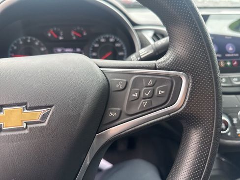 Used 2023 Chevrolet Malibu LT image 18