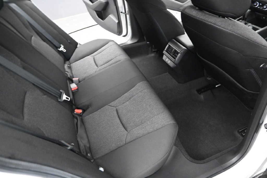 Certified 2025 Honda Accord LX image 11