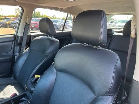 Used 2014 Subaru Crosstrek Touring w/ Popular Package #2 AWD/4WD image 3