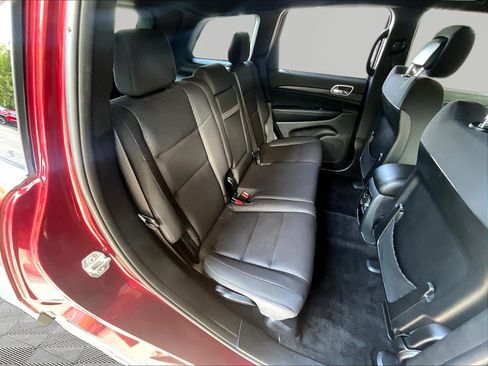 Used 2018 Jeep Grand Cherokee Laredo AWD/4WD image 24