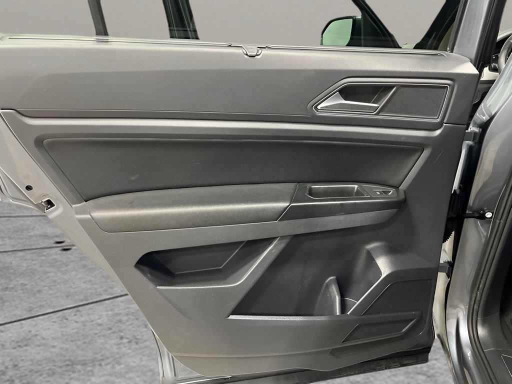 Used 2019 Volkswagen Atlas SE w/ Towing Package AWD/4WD image 12