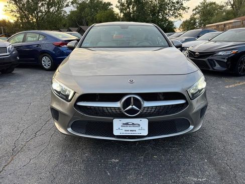 Used 2021 Mercedes-Benz A 220 4MATIC image 2