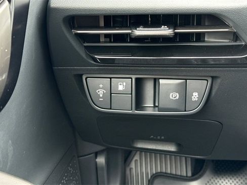 New 2025 Kia EV6 Light image 32