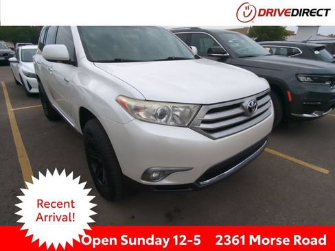 Used 2013 Toyota Highlander Limited AWD/4WD image 1