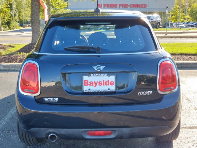 Used 2019 MINI Cooper 4-Door Hardtop FWD image 24