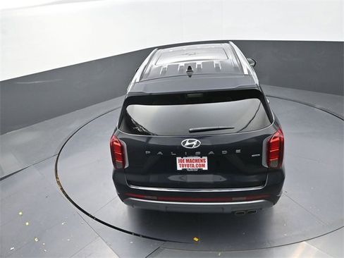 Used 2024 Hyundai Palisade Limited image 24