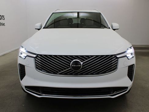 New 2026 Volvo XC90 B5 Core AWD/4WD image 7