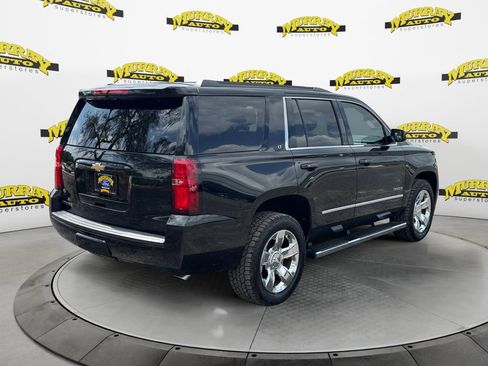 Used 2017 Chevrolet Tahoe LT w/ LT Signature Package image 5