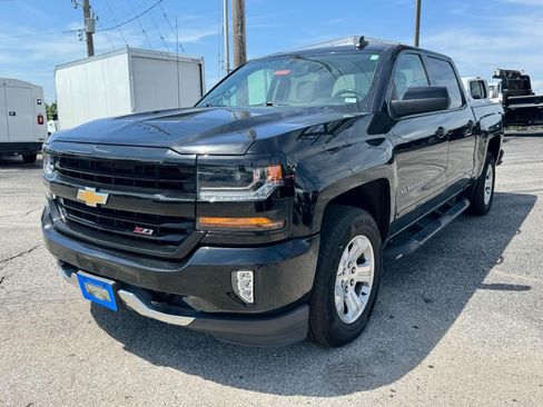 Used 2017 Chevrolet Silverado 1500 LT w/ All Star Edition AWD/4WD image 8