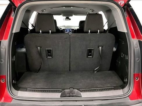 Used 2023 GMC Acadia SLE FWD image 41