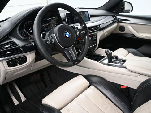 Used 2017 BMW X6 xDrive50i AWD/4WD image 2