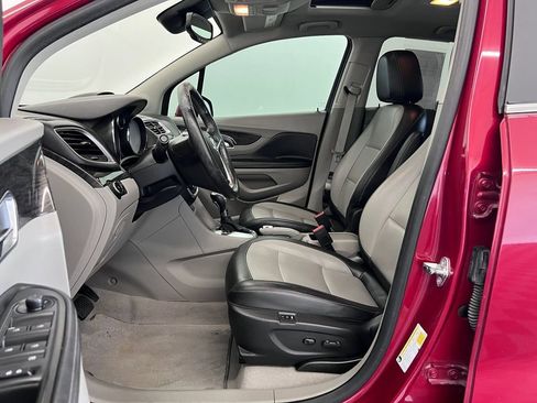 Used 2016 Buick Encore Leather w/ Experience Buick Package FWD image 4