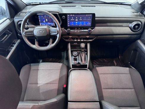 Certified 2023 Chevrolet Colorado Trail Boss AWD/4WD image 11