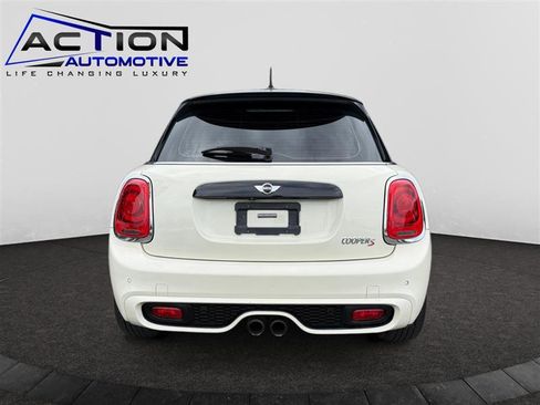 Used 2016 MINI Cooper S w/ Wired Package image 7