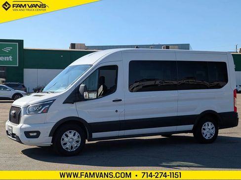 Used 2023 Ford Transit 350 XLT RWD image 4