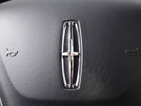 New 2026 Lincoln Corsair Reserve w/ Jet Appearance Package image 37