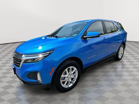 Used 2024 Chevrolet Equinox LT AWD/4WD image 1