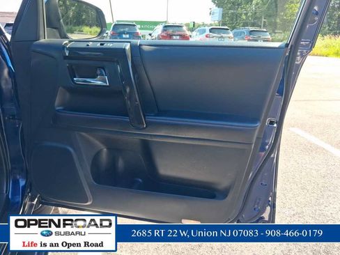 Used 2023 Toyota 4Runner TRD Off-Road Premium w/ Off Road Premium Plus Package AWD/4WD image 14