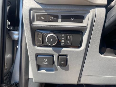 Used 2022 Ford F150 XLT w/ Equipment Group 302A High AWD/4WD image 21