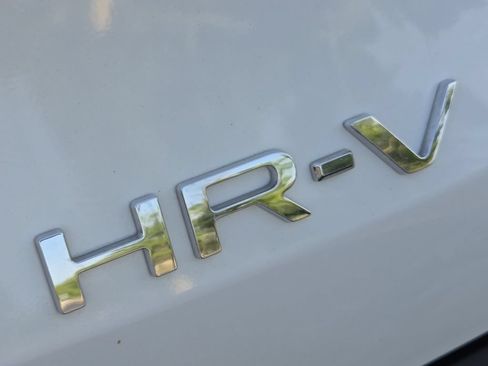 Certified 2024 Honda HR-V LX image 12