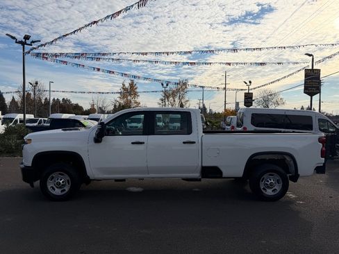 Used 2022 Chevrolet Silverado 2500 W/T w/ WT Fleet Convenience Package image 4