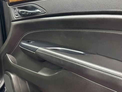Used 2013 Cadillac SRX Luxury w/ Driver Awareness Package FWD image 30