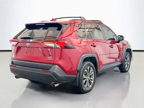 Used 2024 Toyota RAV4 XLE Premium AWD/4WD image 4