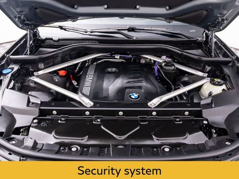 Used 2023 BMW X7 xDrive40i w/ M Sport Package AWD/4WD image 28