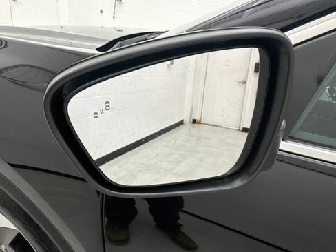 Used 2024 Ford Escape Platinum AWD/4WD image 12