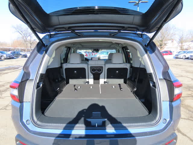 New 2026 Honda Pilot Touring image 12
