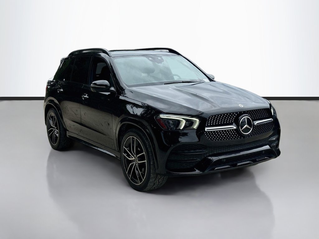 Certified 2022 Mercedes-Benz GLE 450 4MATIC w/ AMG Line Exterior image 3