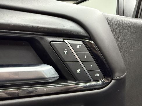 Used 2022 GMC Sierra 1500 AT4X image 12