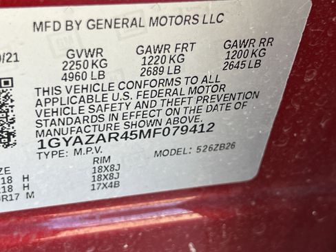 Used 2021 Cadillac XT4 Luxury w/ Cold Weather Package image 17