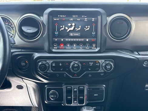 Used 2021 Jeep Wrangler Unlimited Sport w/ Sun And Sound Package AWD/4WD image 22