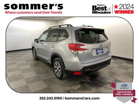Certified 2023 Subaru Forester Premium image 4